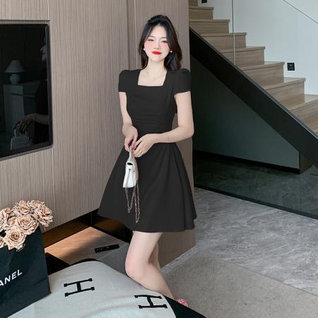 BY17570# 新款时尚黑色气质显瘦收腰方领小个子短袖遮肉连衣裙短裙 服裝批發女裝批發服飾貨源