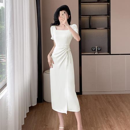 BY17572# 名媛气质缎面连衣裙夏季新款高级感方领泡泡袖系带收腰中长裙 服裝批發女裝批發服飾貨源