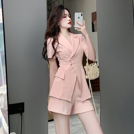 BY17574# 夏季高级感小洋装韩剧小个子名媛小香风粉色西装短裤两件套装 服裝批發女裝批發服飾貨源