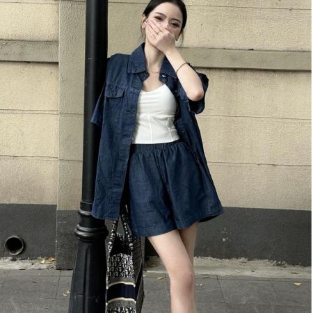 2休闲百搭翻领短袖牛仔衬衫+松紧高腰阔腿短裤两件套 服裝批發女裝批發服飾貨源