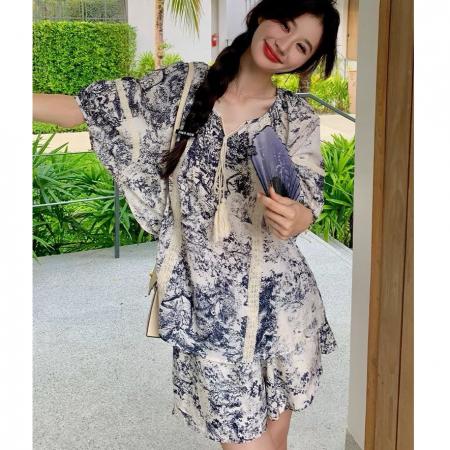 夏季新款水墨画旅游度假宽松短袖上衣两件套女 服裝批發女裝批發服飾貨源
