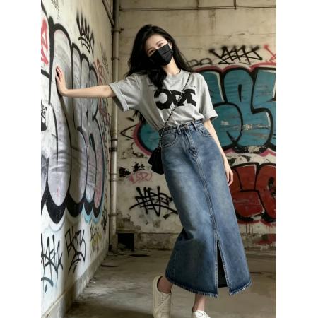 韩版简约时尚气质显瘦印花短袖T恤+设计感前开叉牛仔半身裙套装 服裝批發女裝批發服飾貨源