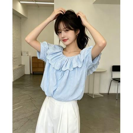 法式甜美风白色泡泡袖衬衫女夏季一字肩荷叶边刺绣纯欲风短款上衣 服裝批發女裝批發服飾貨源