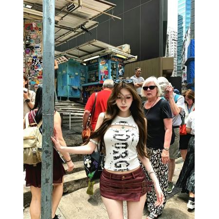 野性夏日美式辣妹胸前镂空印花背心女夏季修身显瘦短款无袖上衣 服裝批發女裝批發服飾貨源