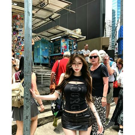 野性夏日美式辣妹胸前镂空印花背心女夏季修身显瘦短款无袖上衣 服裝批發女裝批發服飾貨源