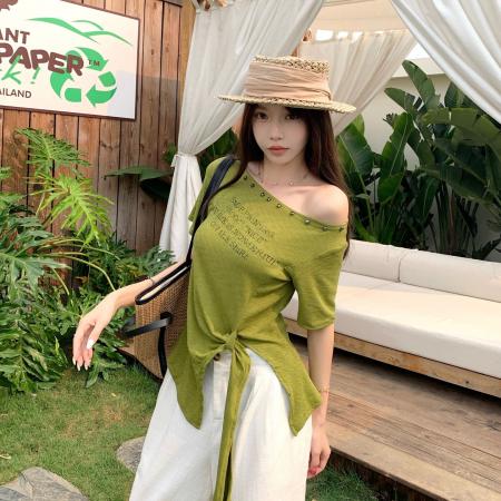 大码夏一字领露肩设计感胖MM短袖T恤不规则绑带收腰显瘦上衣 服裝批發女裝批發服飾貨源