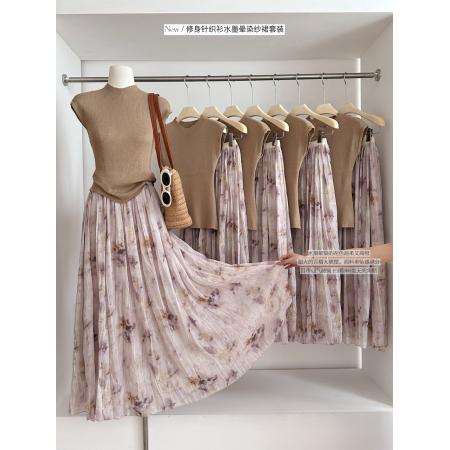 花园侧影压褶碎花半身裙女夏设计感百褶裙 服裝批發女裝批發服飾貨源