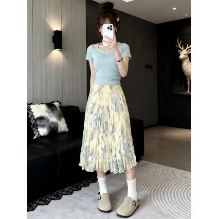 BY17680# 新款夏季轻熟小众不撞款独特绝美小个子短袖上衣半身裙两件套 服裝批發女裝批發服飾貨源