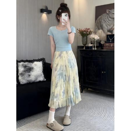 BY17680# 新款夏季轻熟小众不撞款独特绝美小个子短袖上衣半身裙两件套 服裝批發女裝批發服飾貨源