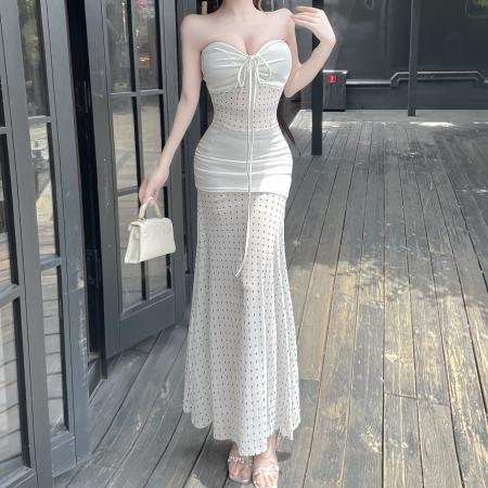 BY17685# 性感辣妹风抹胸系带连衣裙DJ高腰低胸显身材晚装裙 服裝批發女裝批發服飾貨源