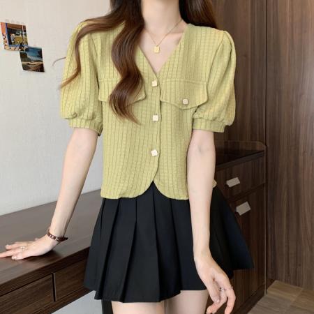 大码小香风衬衫女夏季新款V领短款设计感洋气短袖开衫上衣 服裝批發女裝批發服飾貨源