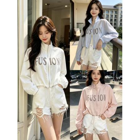 BY17712# 夏季美式字母印花防晒服女短款薄款透气小个子拉链运动风外套 服裝批發女裝批發服飾貨源