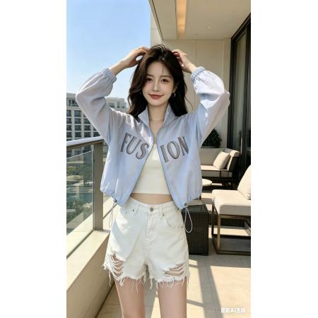 BY17712# 夏季美式字母印花防晒服女短款薄款透气小个子拉链运动风外套 服裝批發女裝批發服飾貨源