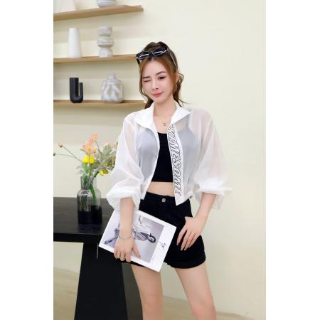 BY17714# 女装立领防晒衣春季字母户外防紫外线透气轻盈梭织短款皮肤衣 服裝批發女裝批發服飾貨源