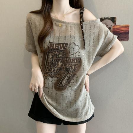 时尚印花上衣女夏日薄款别致收腰显瘦高级感短袖t恤 服裝批發女裝批發服飾貨源