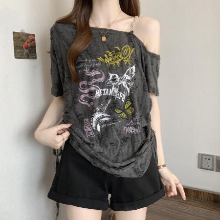 大码女装迷雾蝶影辣妹磨破轻亚蝴蝶刺绣破坏感抽褶上衣 服裝批發女裝批發服飾貨源