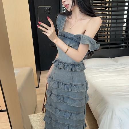 BY17779# 法式浪漫风气质绝美春季新款蓝色荷叶边牛仔吊带蛋糕背心裙女 服裝批發女裝批發服飾貨源