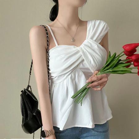 韩国chic夏季设计感不规则漏肩扭结吊带宽松遮肚娃娃衫背心上衣女 服裝批發女裝批發服飾貨源