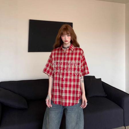 美式复古钉珠格子短袖衬衫男女夏宽松情侣设计感珍珠五分袖衬衣 服裝批發女裝批發服飾貨源