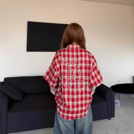 美式复古钉珠格子短袖衬衫男女夏宽松情侣设计感珍珠五分袖衬衣 服裝批發女裝批發服飾貨源
