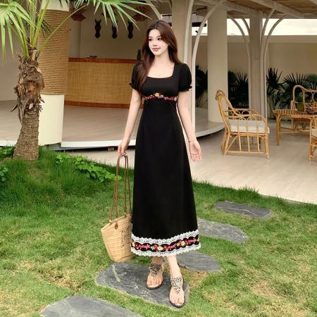大码法式黑色方领连衣裙子夏新款蕾丝边气质显瘦长裙 服裝批發女裝批發服飾貨源