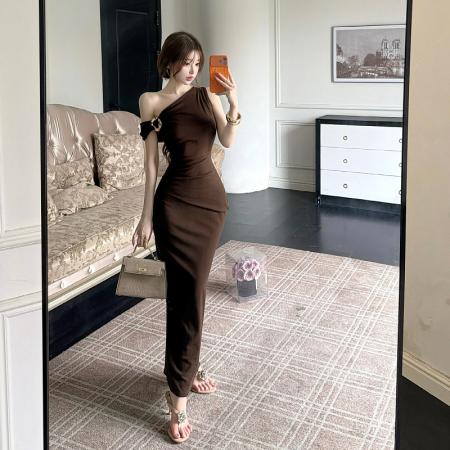 一字肩设计纯欲风春夏露肩无袖斜...