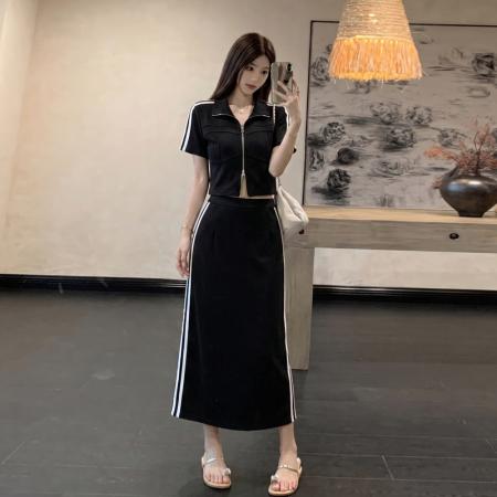 大码显瘦套装女新款夏季胖MM短款拉链上衣半身裙两件套 服裝批發女裝批發服飾貨源
