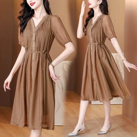BY17927# 时尚褶皱连衣裙女夏季新款V领简约长裙欧货减龄女装 服裝批發女裝批發服飾貨源