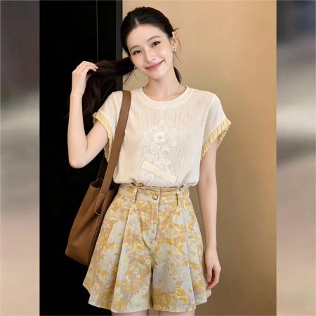BY17945# 法式气质温柔装饰贴花短袖衬衣女夏季宽松T恤 服裝批發女裝批發服飾貨源
