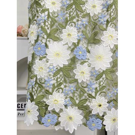 BY17948# 碎花半身裙女夏新款直筒半裙蕾丝刺绣修身长裙设计感镂空气质裙子 服裝批發女裝批發服飾貨源