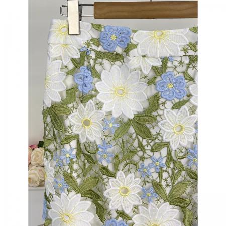 BY17948# 碎花半身裙女夏新款直筒半裙蕾丝刺绣修身长裙设计感镂空气质裙子 服裝批發女裝批發服飾貨源