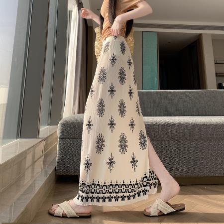 BY17986# 夏季新款三宅一生压褶半身裙后开叉中长裙女生百搭 服裝批發女裝批發服飾貨源