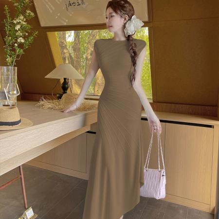 BY18055# 新款纯欲简约百搭设计感不规则无袖针织连衣裙夏季女 服裝批發女裝批發服飾貨源