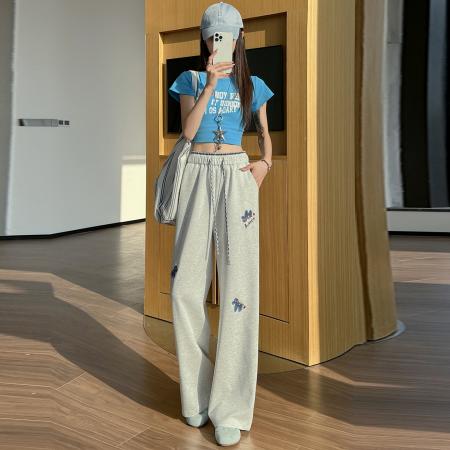 BY18091# 刺绣小狗休闲裤春日穿搭女装休闲运动阔腿长裤子 服裝批發女裝批發服飾貨源