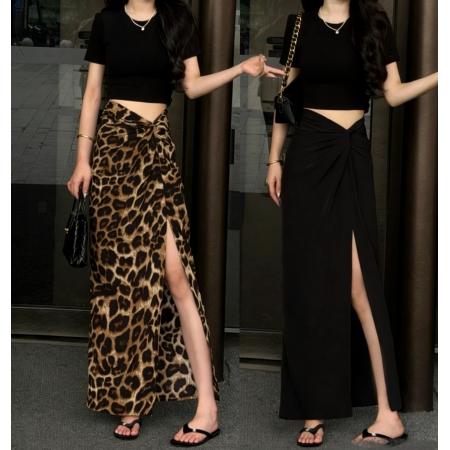 FA56882# 伦敦街头气质百搭高腰显瘦设计感捏褶侧开叉半身裙＋露腰上衣