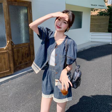 BY18159# 复古炸街减龄今年流行牛仔套装女夏季新款蕾丝拼接短裤两件套  服裝批發女裝批發服飾貨源