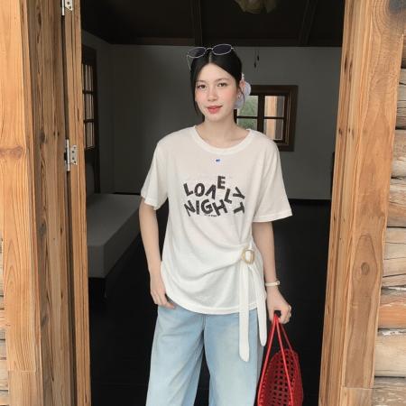 BY18173# 夏季新款绑带字母印花正肩短袖T恤女装胖MM显瘦减龄上衣  服裝批發女裝批發服飾貨源