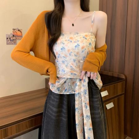 BY18240# 春夏新款甜美风系带收腰针织开衫+碎花吊带两件套女  服裝批發女裝批發服飾貨源