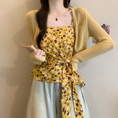 BY18240# 春夏新款甜美风系带收腰针织开衫+碎花吊带两件套女  服裝批發女裝批發服飾貨源