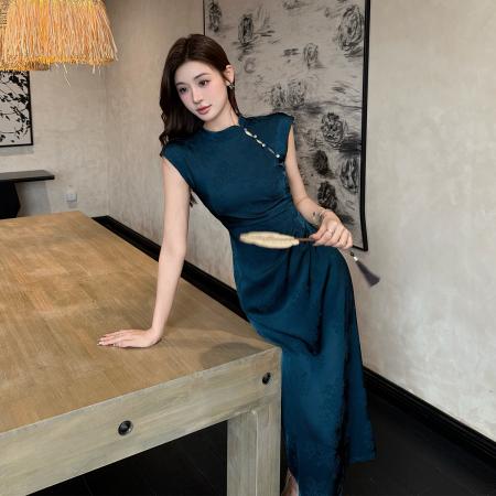 BY18352# 新中式气质镂空设计缎面提花改良旗袍显瘦显白连衣裙长裙女  服裝批發女裝批發服飾貨源