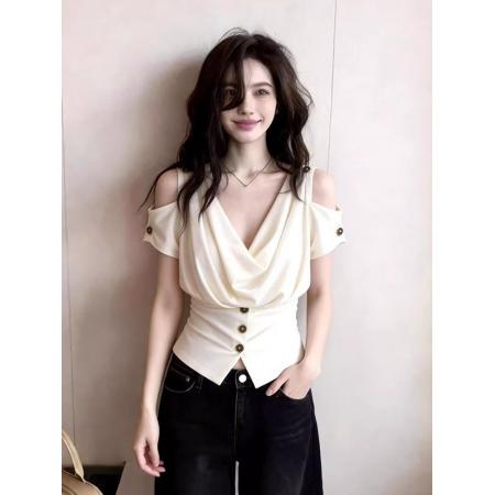 BY18380# 夏季设计感小众露肩甜辣妹短袖法式女百搭修身别致绝美巨好看上衣 服裝批發女裝批發服飾貨源