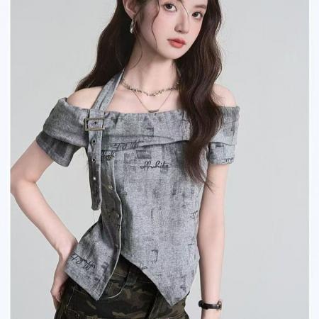 BY18383# 美式辣妹风穿搭扎染一字肩短袖t恤女夏季御姐设计感收腰露肩上衣 服裝批發女裝批發服飾貨源