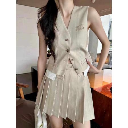 BY18409# 巨好看的马甲套装夏高级感气质酷飒无袖小香风背心短裙两件套 服裝批發女裝批發服飾貨源
