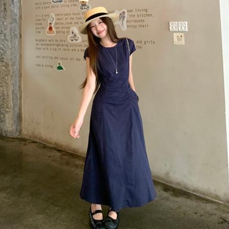 BY18423# 法式气质藏蓝色抽褶短袖连衣裙女装春季新款减龄垂感长裙 服裝批發女裝批發服飾貨源
