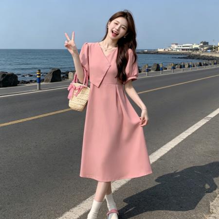 BY18458# 大码法式减龄V领连衣裙女夏新款设计感收腰显瘦长裙 服裝批發女裝批發服飾貨源