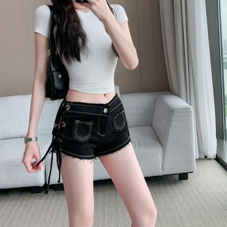 BY18489# 毛边镂空侧系带牛仔短裤女夏季低腰紧身性感提臀热裤子 服裝批發女裝批發服飾貨源