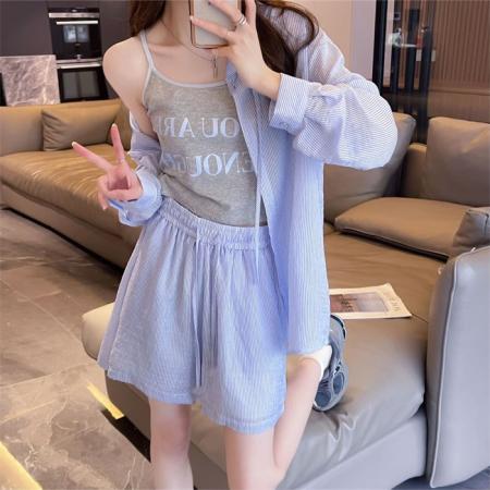 BY18535# 抖音原版做工质量轻薄防晒透气连帽开衫短裤衬衫两件套装 服裝批發女裝批發服飾貨源