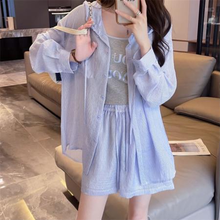 BY18535# 抖音原版做工质量轻薄防晒透气连帽开衫短裤衬衫两件套装 服裝批發女裝批發服飾貨源