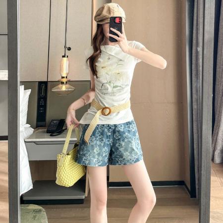 BY18539# 时髦提花牛仔短裤女夏季薄款新款宽松显瘦辣妹时尚潮流短裤子 服裝批發女裝批發服飾貨源