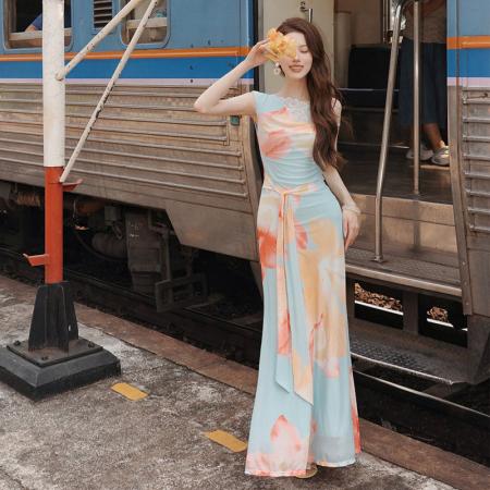 BY18567# 法式复古印花连衣裙女夏巨好看艺术生明媚穿搭多巴胺沙滩长裙 服裝批發女裝批發服飾貨源